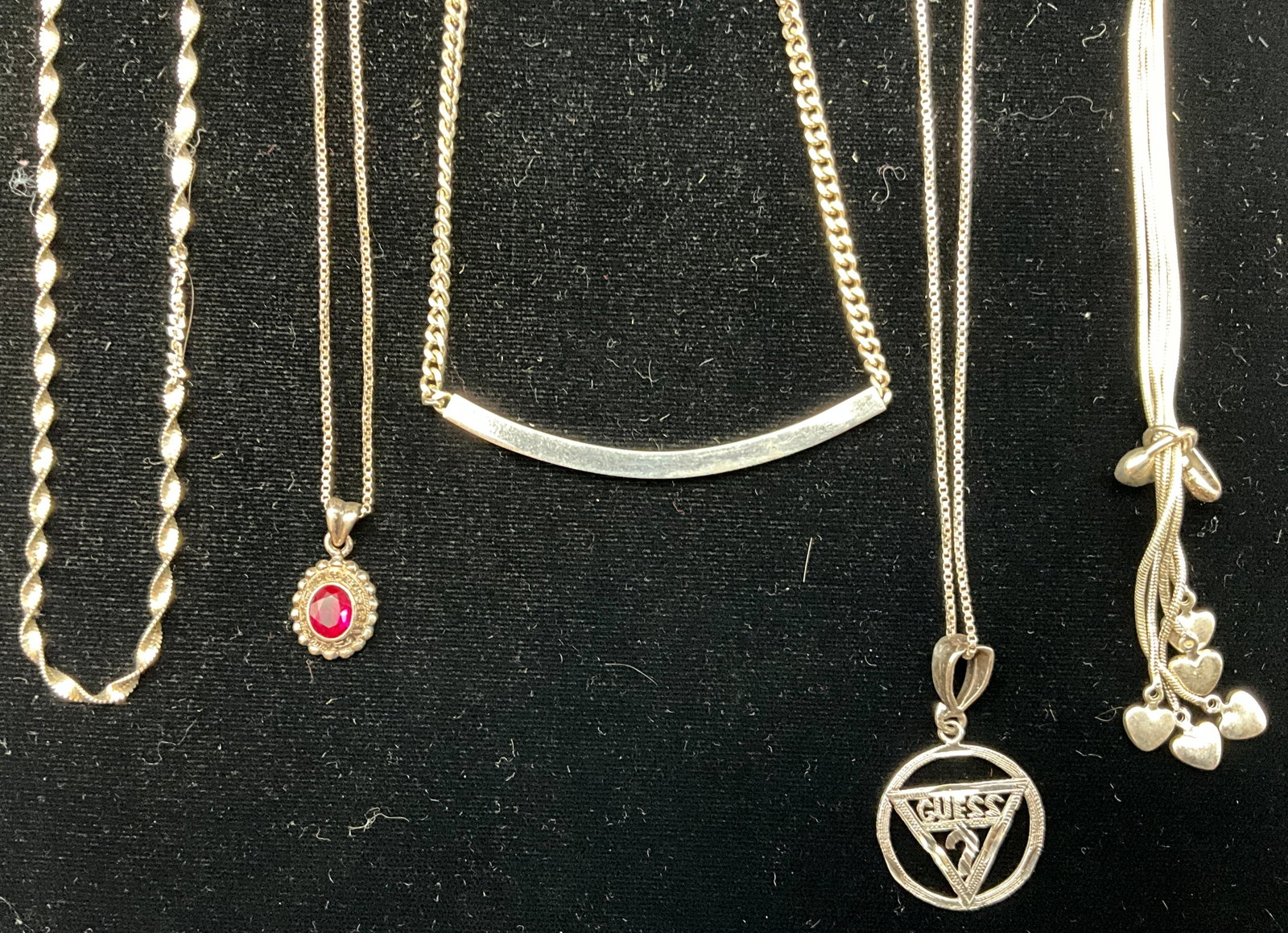 An Assortment of Five Sterling Silver Necklaces and Pendants - 2