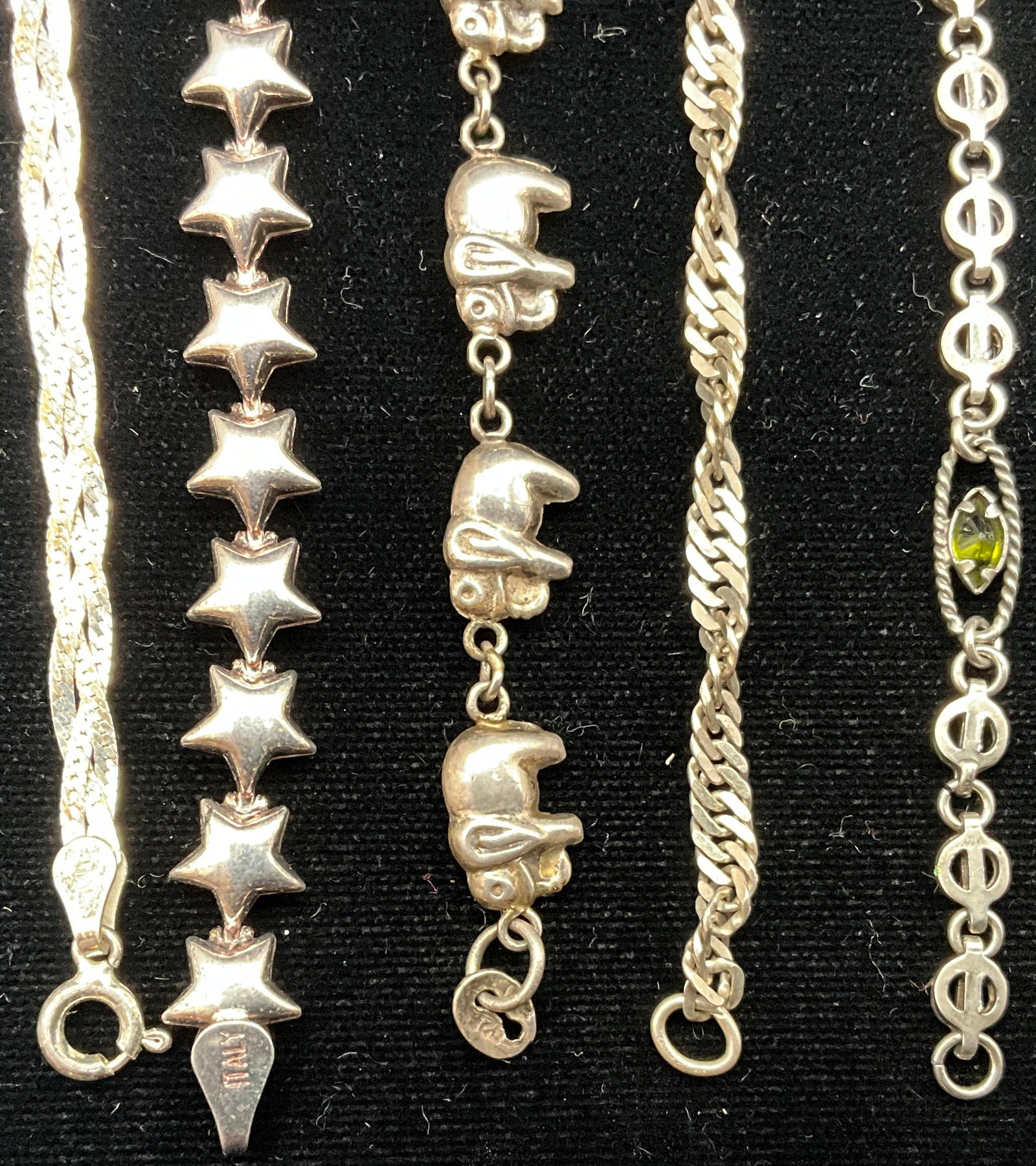 A Collection of Five Sterling Silver Link Bracelets - 3