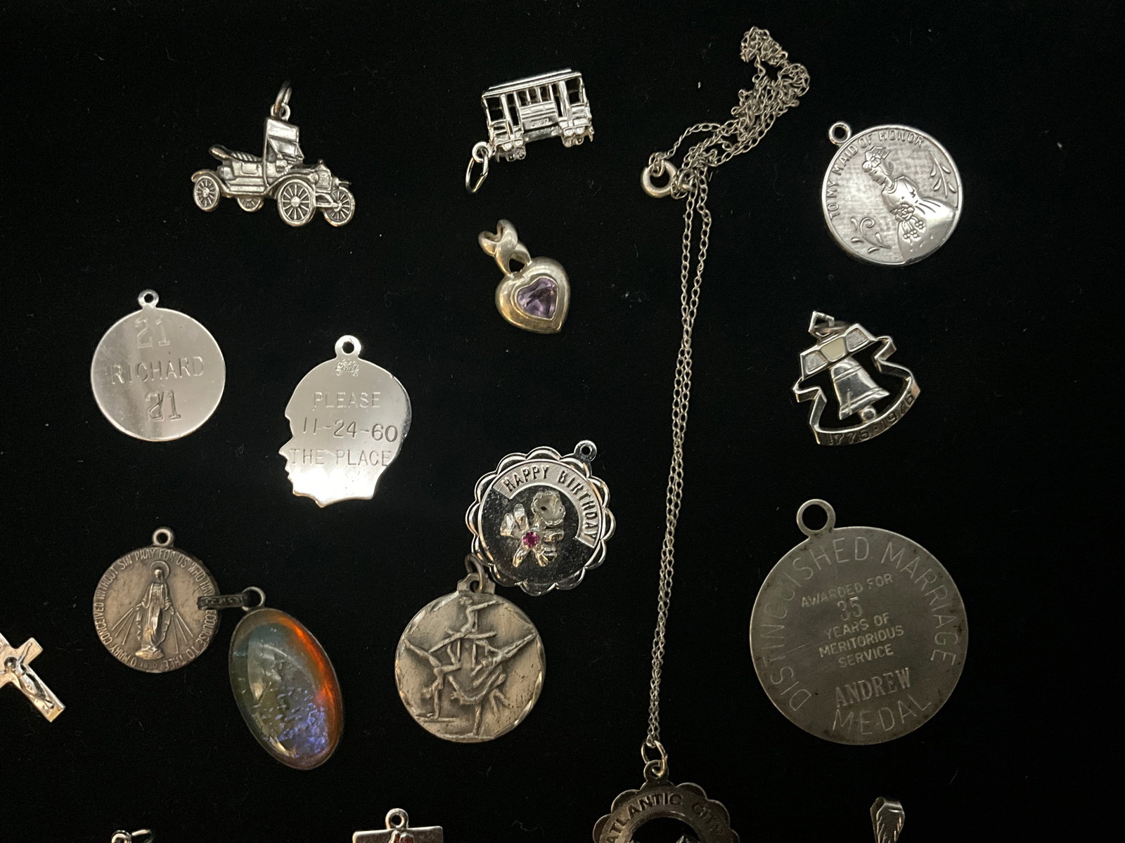 A Collection of Wells and Other Sterling Silver Jewelry - 3