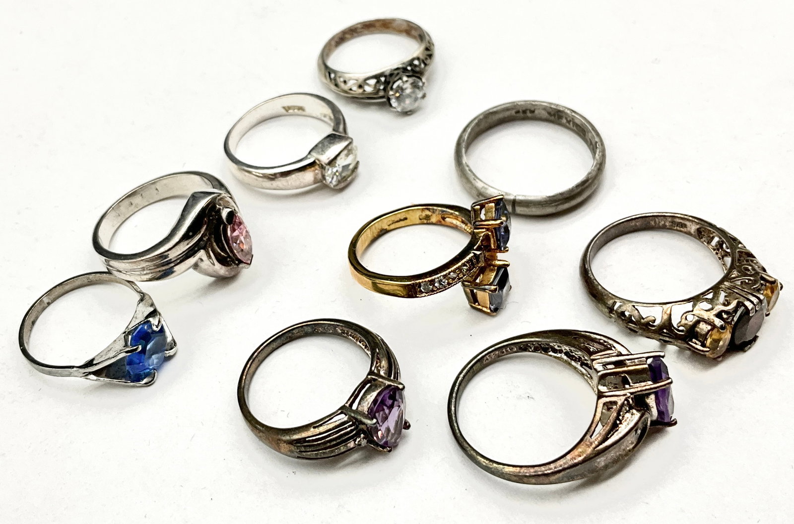 An Assortment of Sterling Silver Gemstone Rings Sizes 6 to 9 - 2