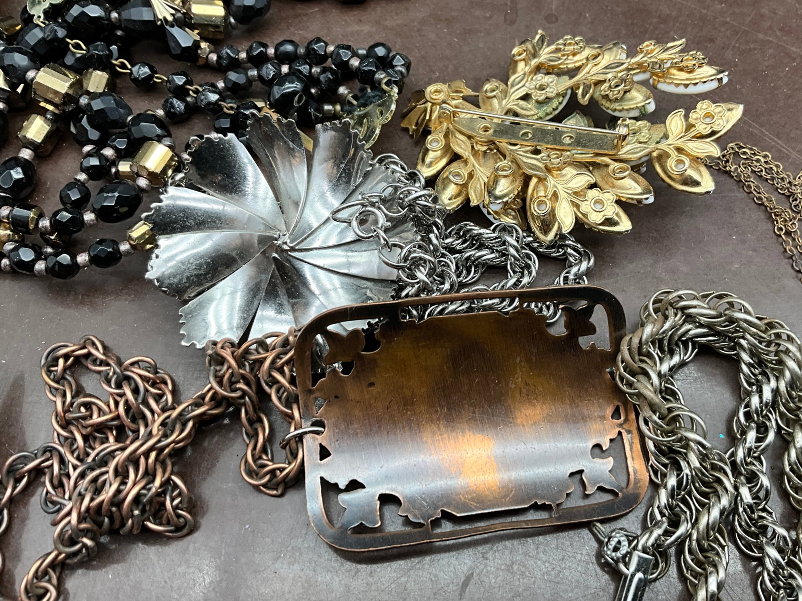An Assortment of Vintage Signed and Modernist Costume Jewelry - 9