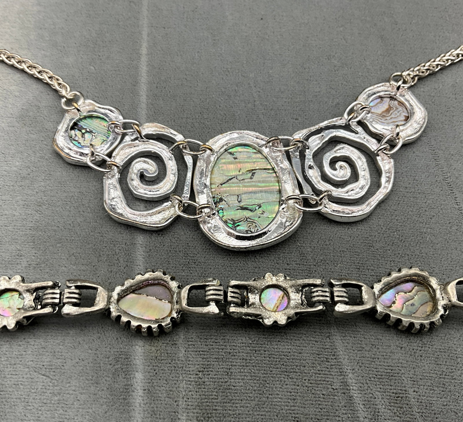 Three Abalone Shell and Silver-Tone Metal Jewelry Pieces - 3