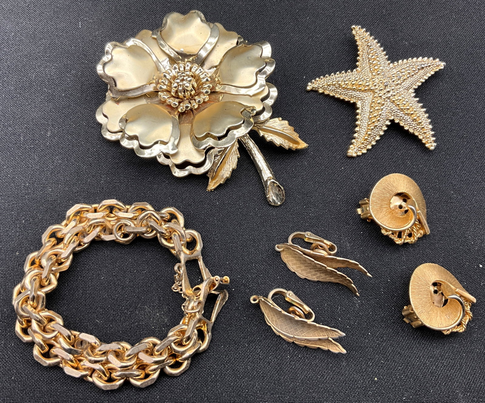 An Assortment of Vintage Signed Goldtone Costume Jewelry - 7