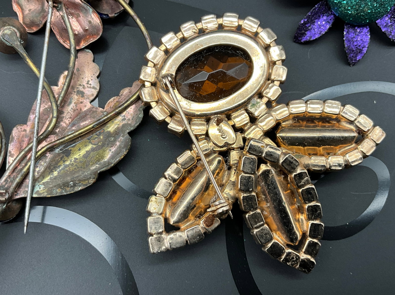 16-Piece Collection of Vintage Costume Jewelry - 6