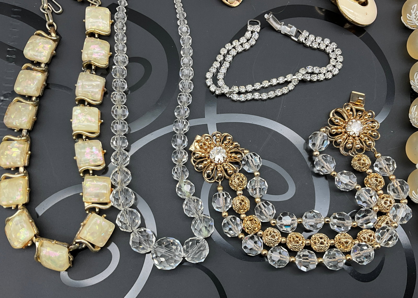 A Collection of 16 Pieces of Vintage Costume Jewelry Including Trifari and Scandia - 2
