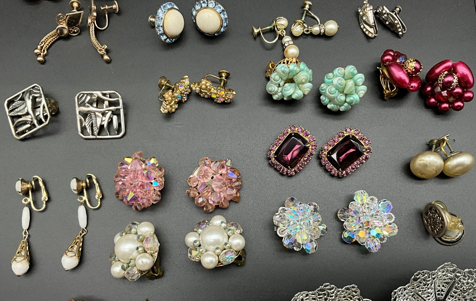 A Collection of Vintage Signed and Unsigned Costume Jewelry Earrings - 4