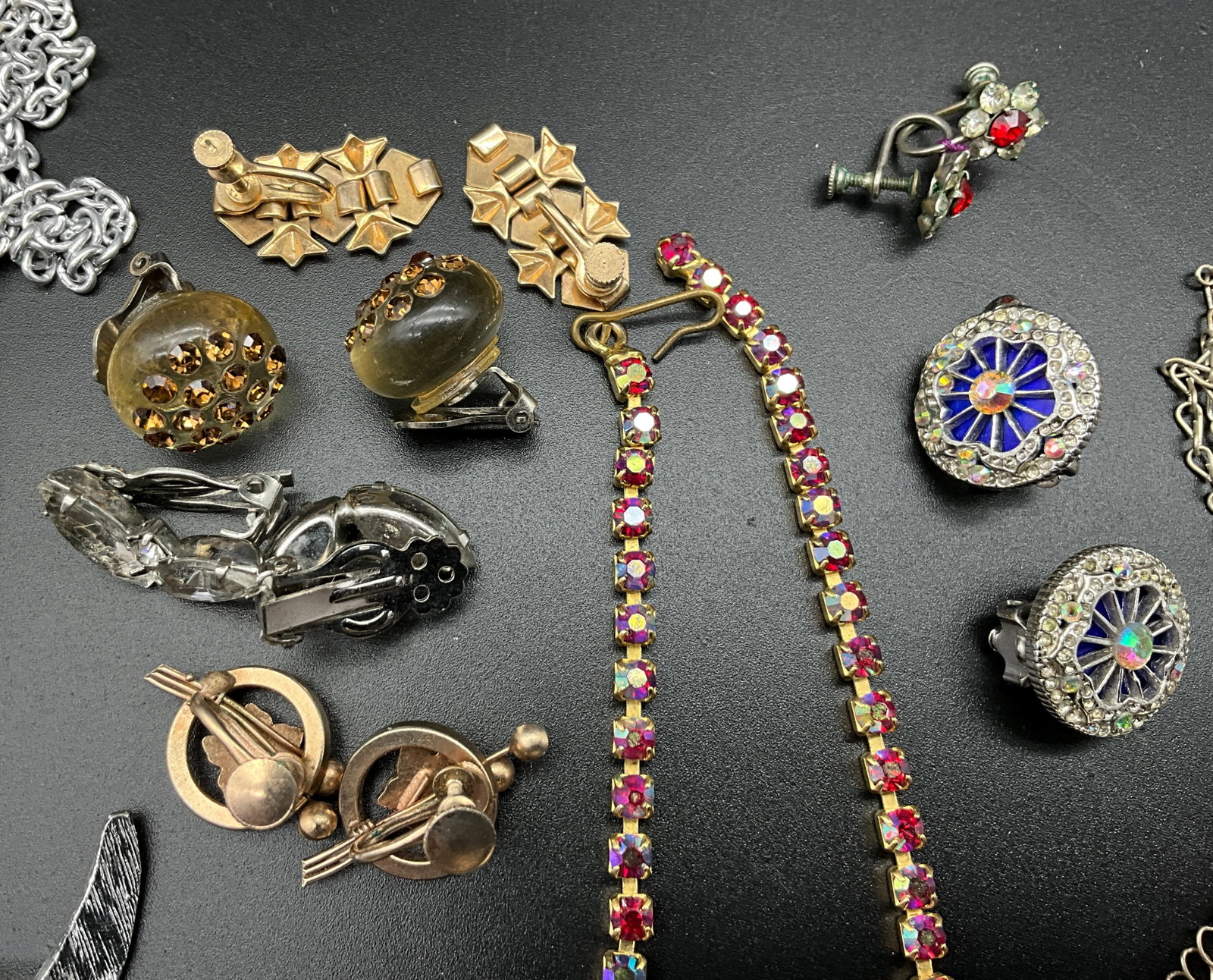 An Assortment of Vintage Rhinestone and Thermoset Costume Jewelry - 7