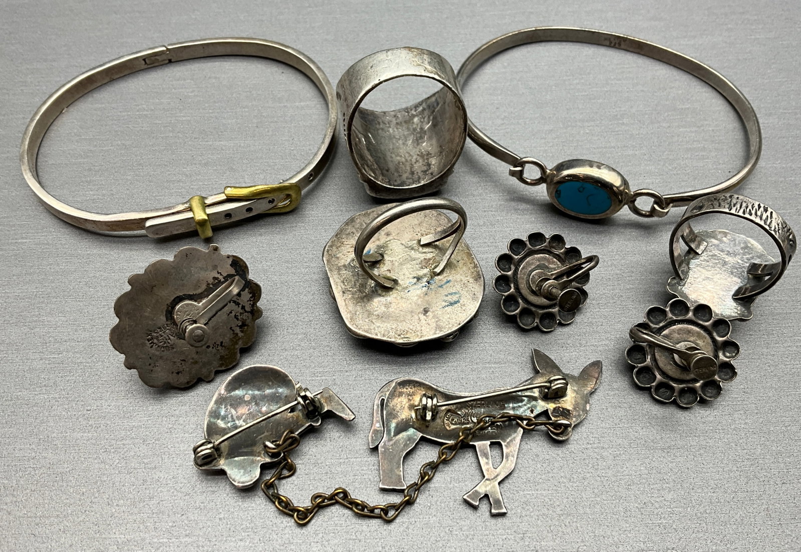 A Collection of Mexican and Southwestern Sterling Silver and Turquoise Jewelry - 3