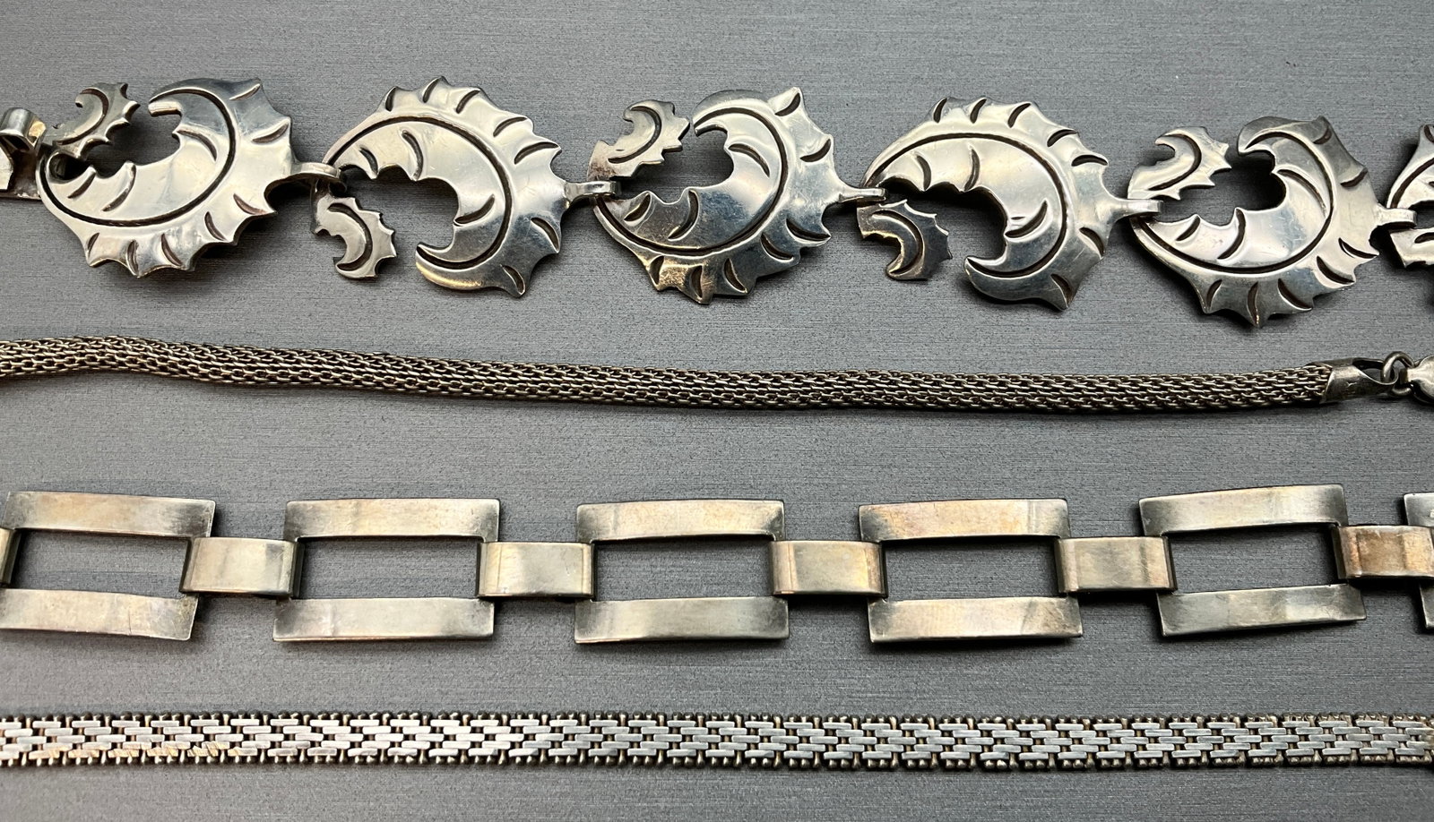 A Collection of Vintage Rancho Alegre and Sterling Silver Link Bracelets - 2