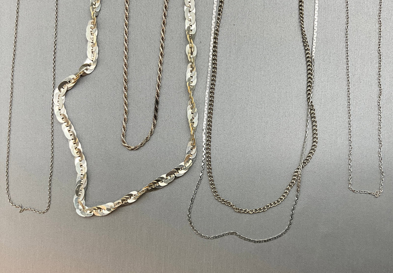 A Collection of Vintage Italian and Sterling Silver Jewelry Chains - 2