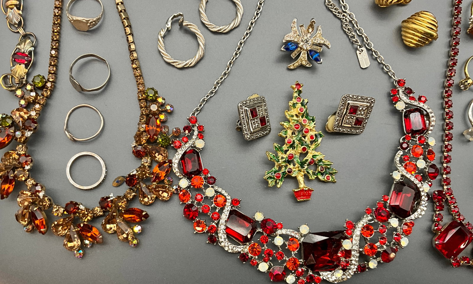 A Collection of Vintage Mixed Metal and Glass Costume Jewelry - 2