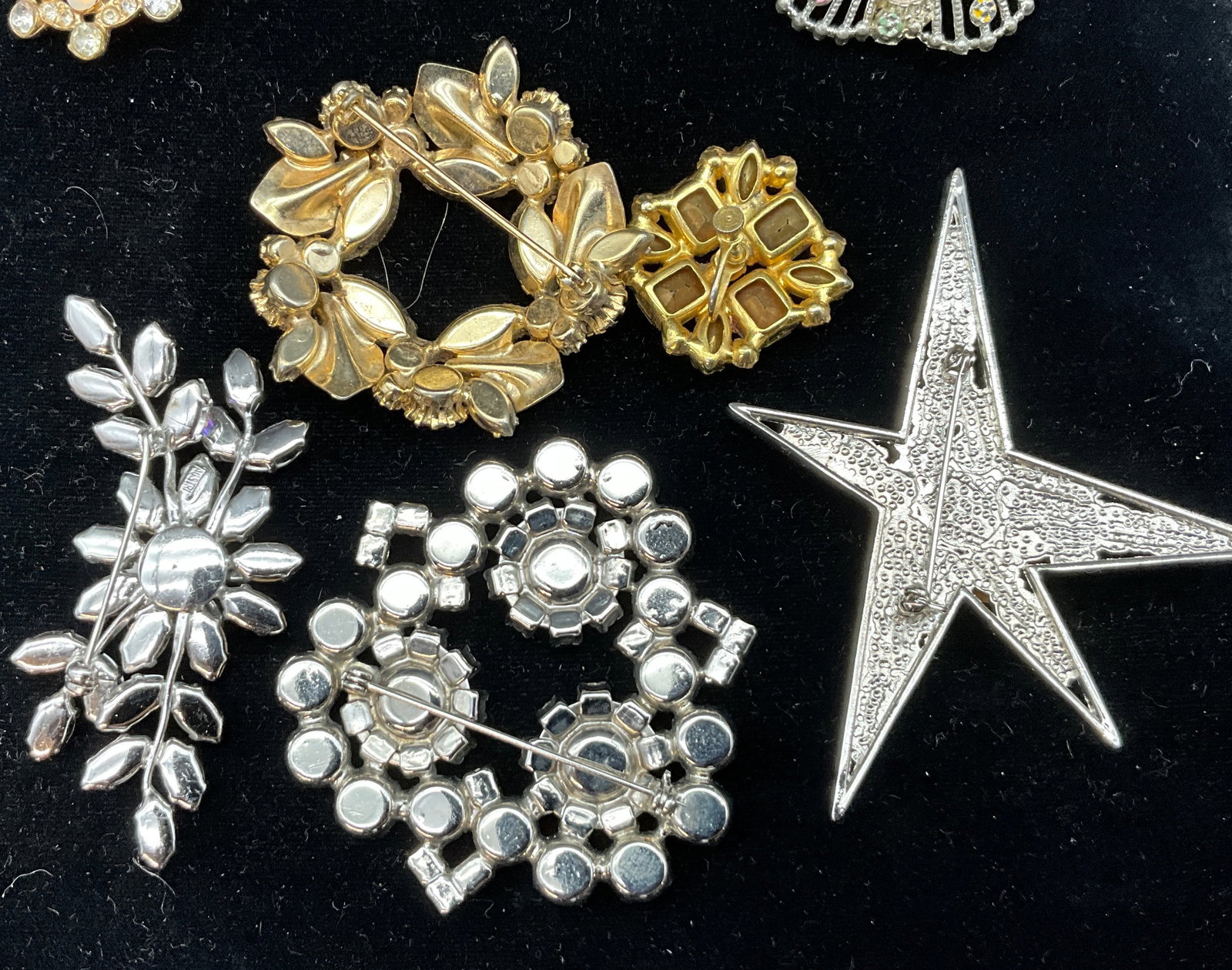 A Collection of Vintage Austrian and Sarah Coventry Costume Jewelry - 4