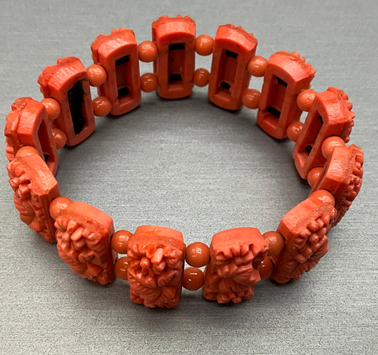 Vintage Mediterranean Style Salmon Coral Jewelry Set - 3