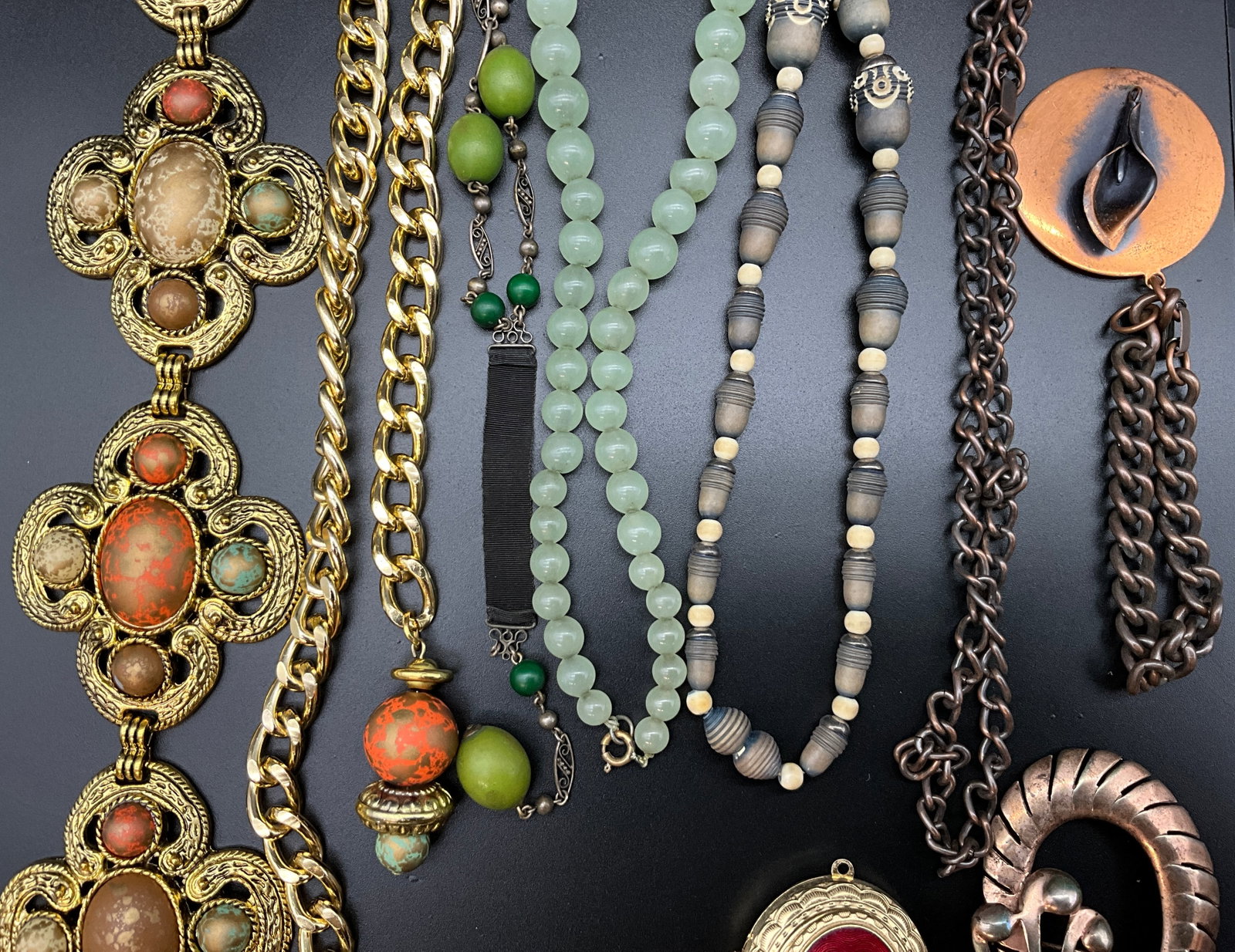 A Collection of Vintage Modernist and Bohemian Costume Jewelry, as-is - 3