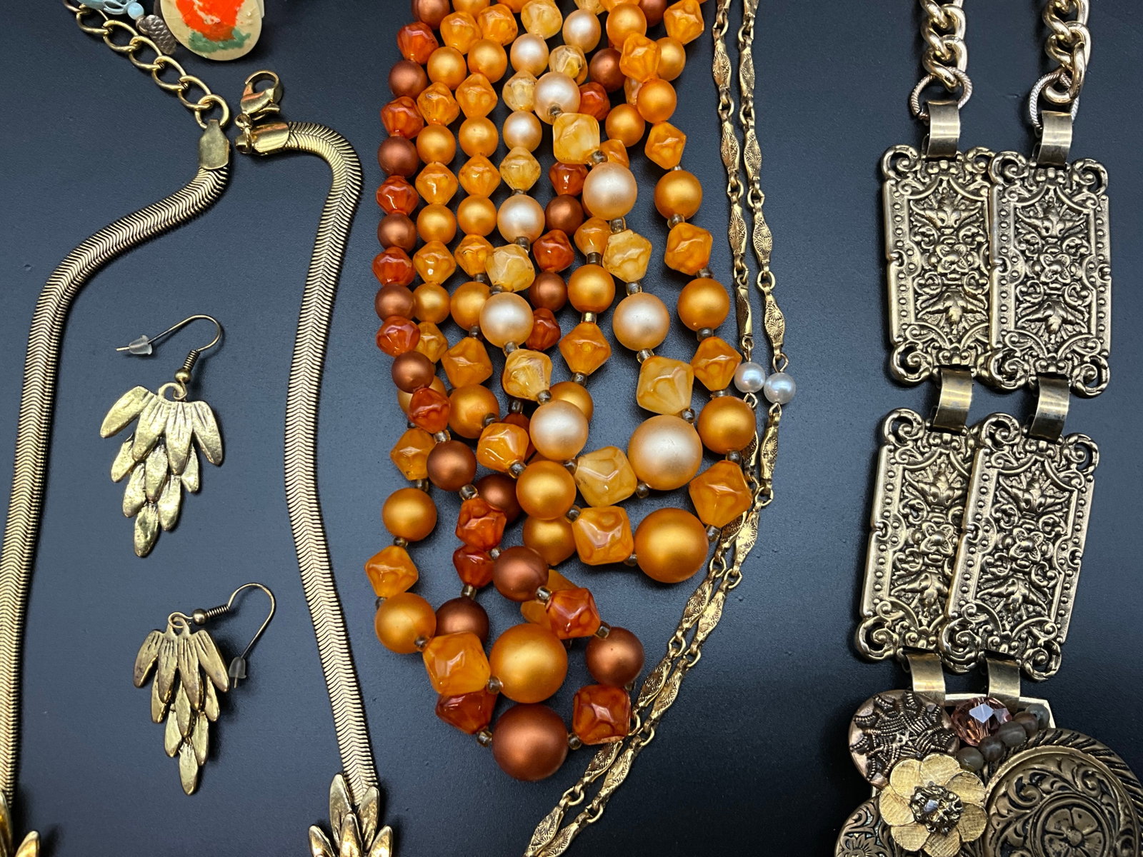 An Assortment of Vintage and Contemporary Costume Jewelry - 4
