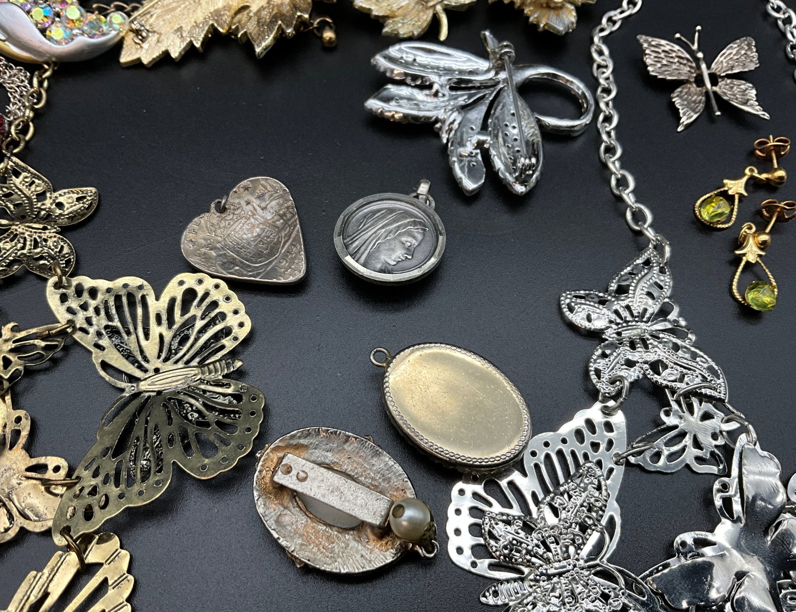 Vintage Butterfly and Botanical Theme Costume Jewelry Collection - 8