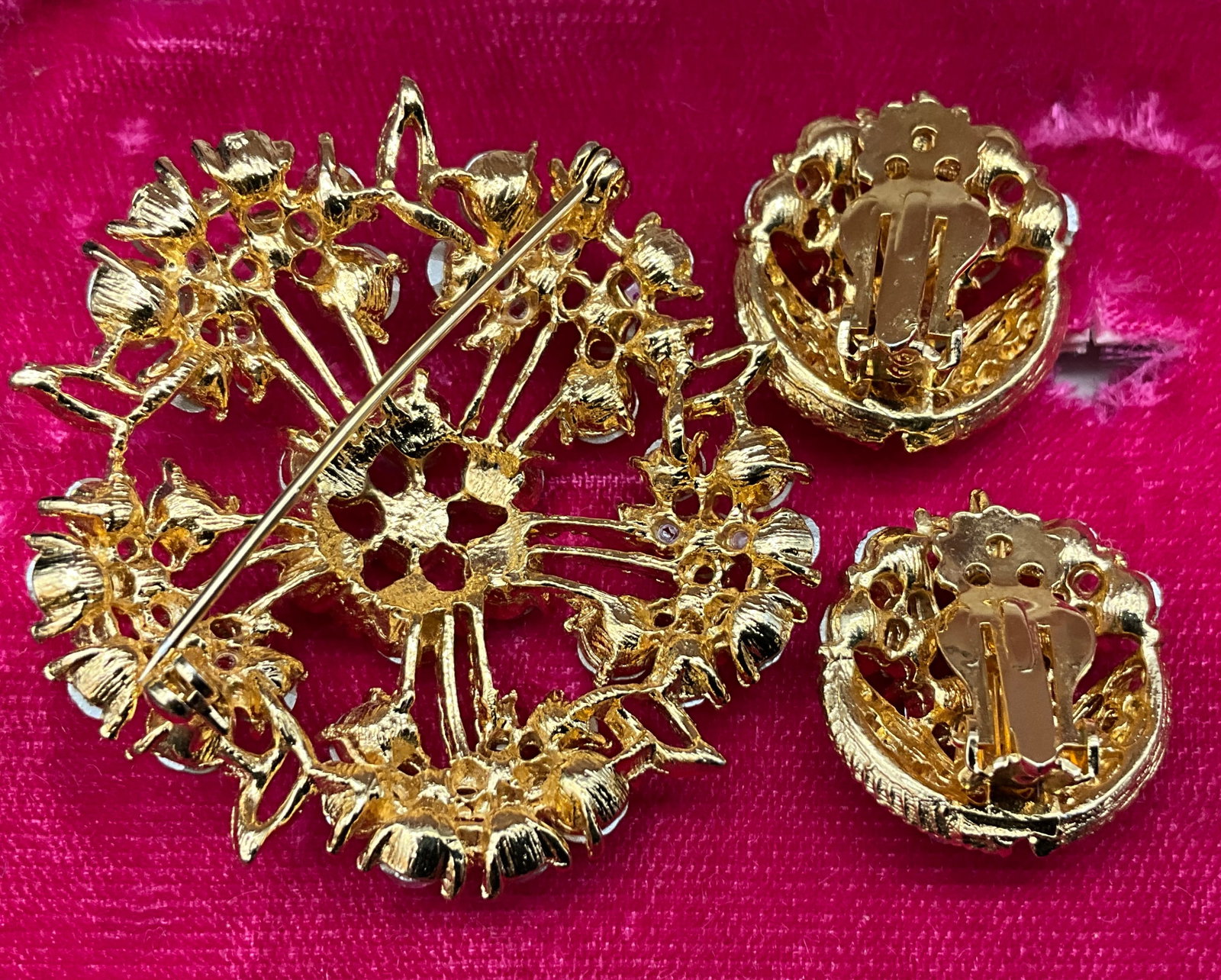 A Collection of Vintage Costume Jewelry Including Albert Weiss and Vernier - 4