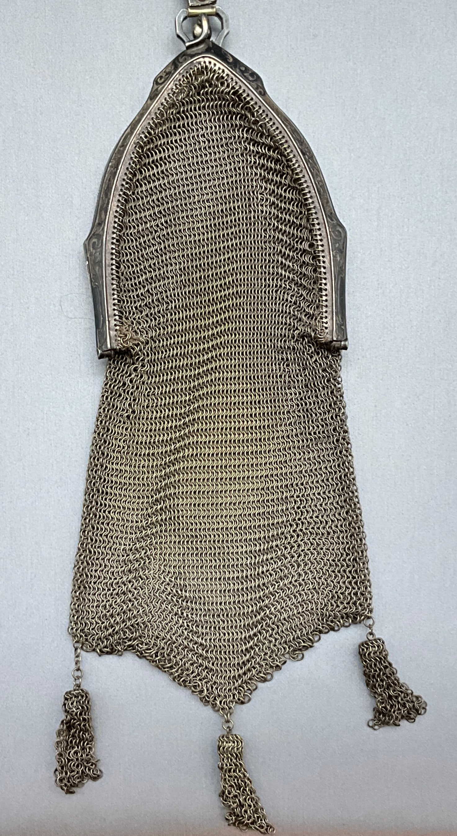 Antique Art Deco Style Silver Mesh Wristlet Purse - 2
