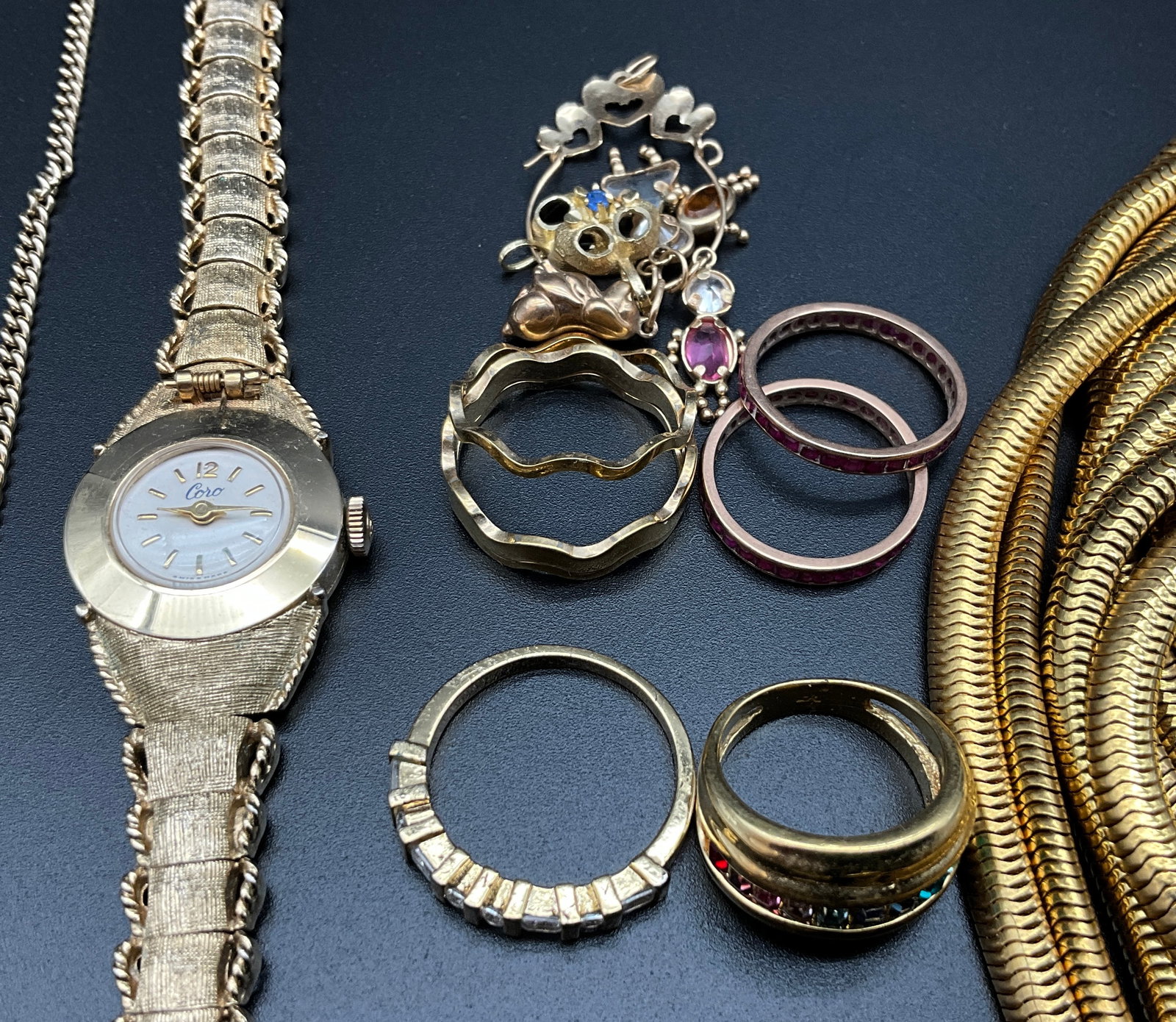 A Collection of Vintage Gold Tone Costume Jewelry and Coro Wristwatch - 8