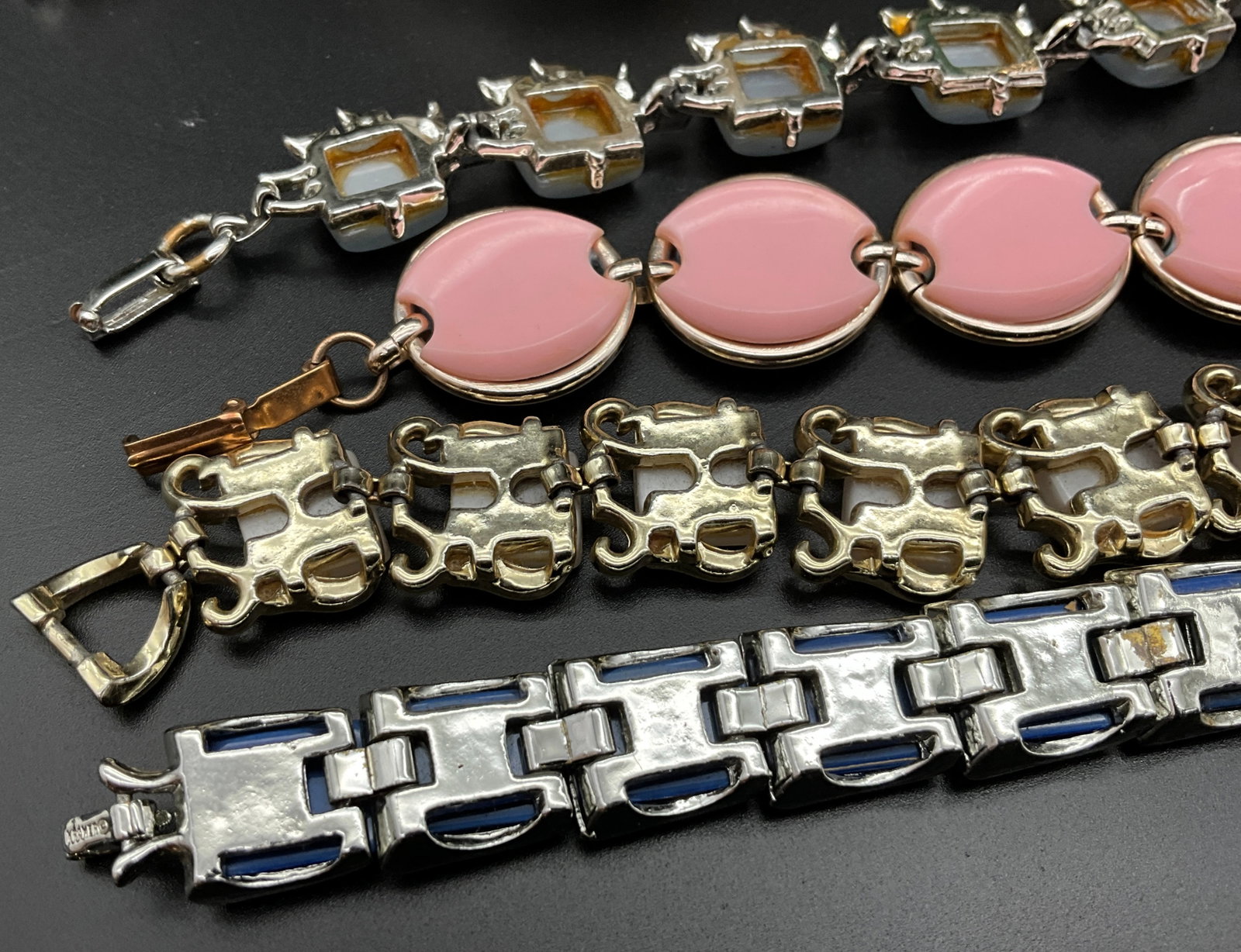 A Collection of Vintage Mid-Century Costume Jewelry - 4