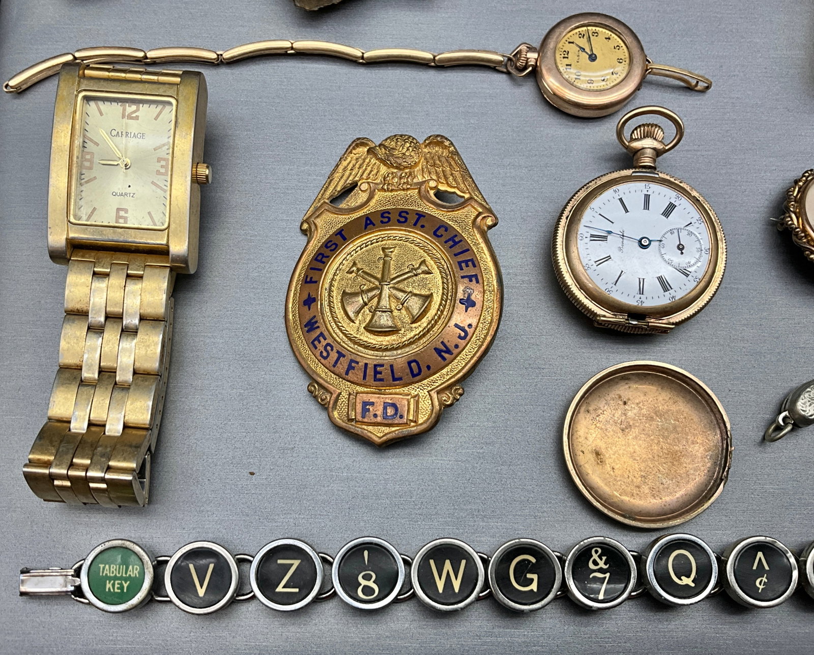 A Collection of Antique and Vintage Personal Effects and Ephemera - 2