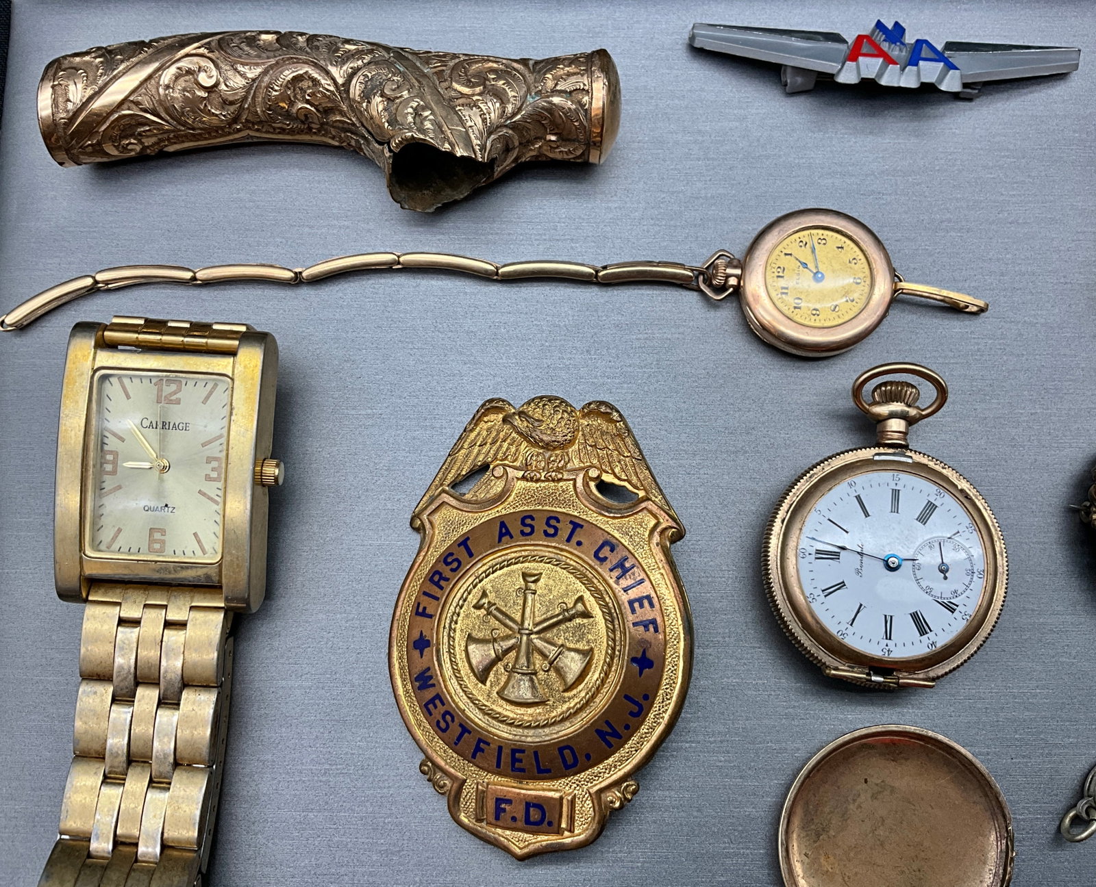 A Collection of Antique and Vintage Personal Effects and Ephemera - 3