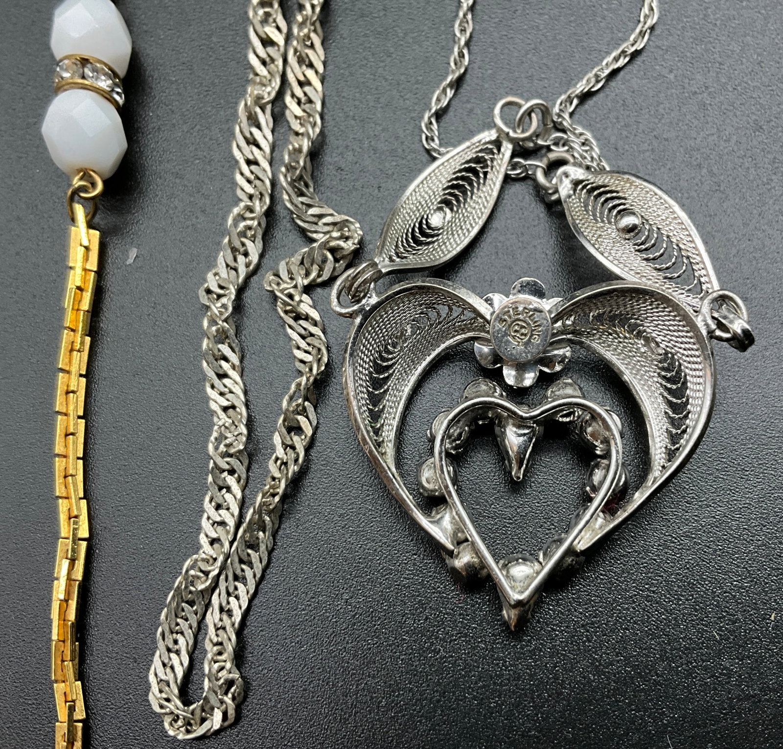 A Collection of Vintage Costume and Silver Jewelry Items - 5