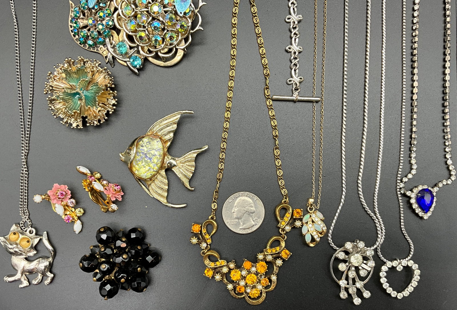 A Collection of Vintage Costume Jewelry - 2