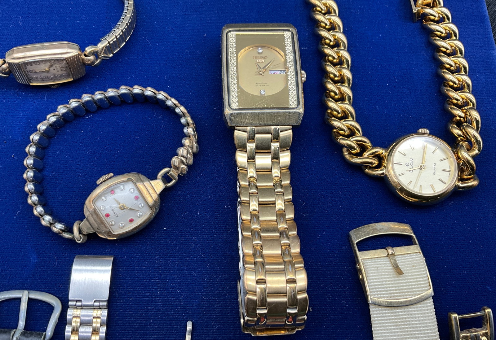 A Collection of Eleven Vintage and Modern Metal Wristwatches - 4