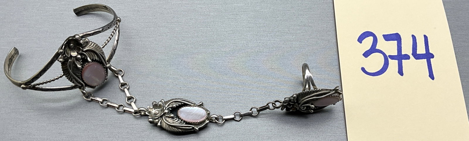 Vintage Navajo Style Silver and Pink Mother of Pearl Slave Bracelet - 2