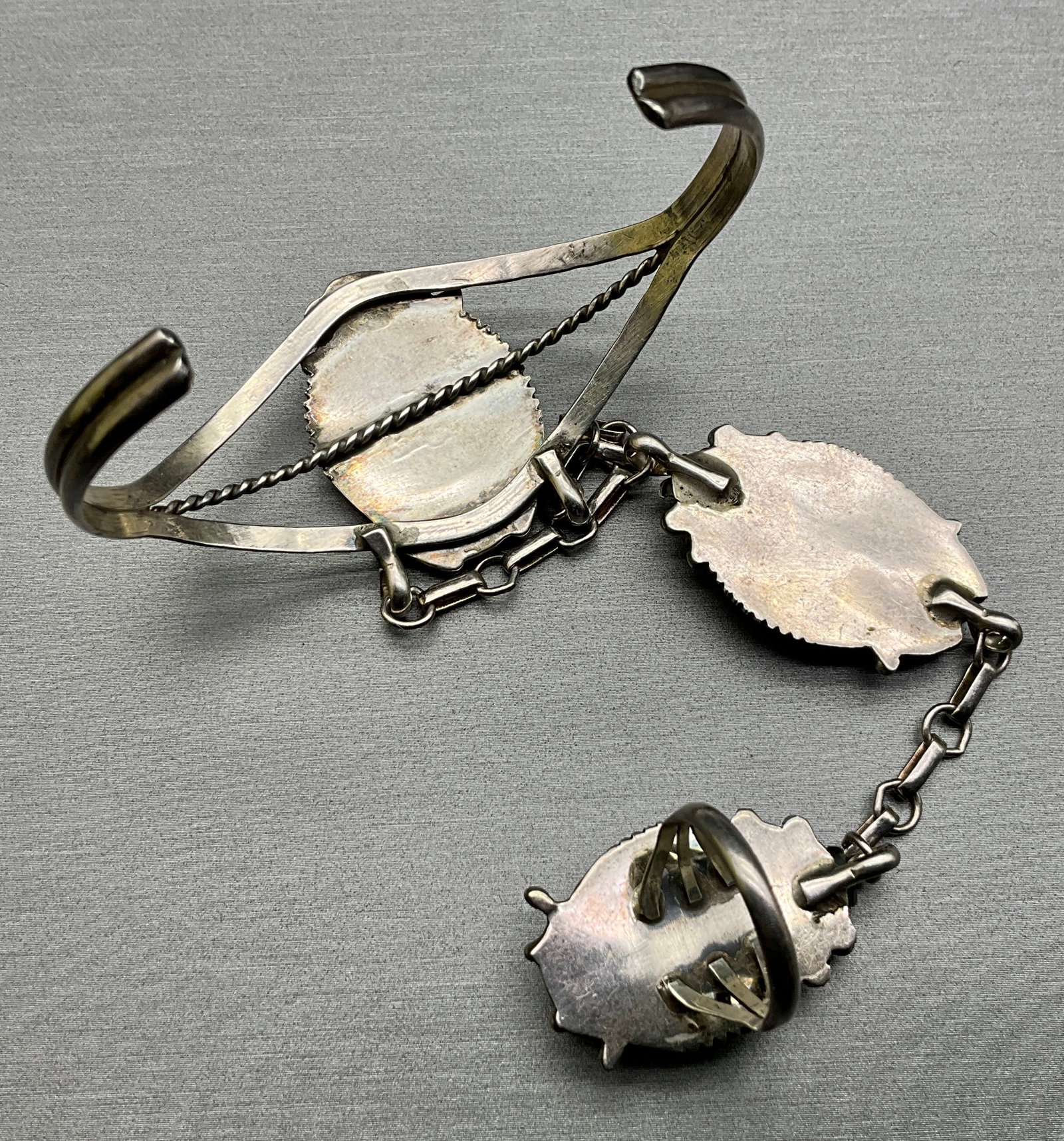 Vintage Navajo Style Silver and Pink Mother of Pearl Slave Bracelet - 3