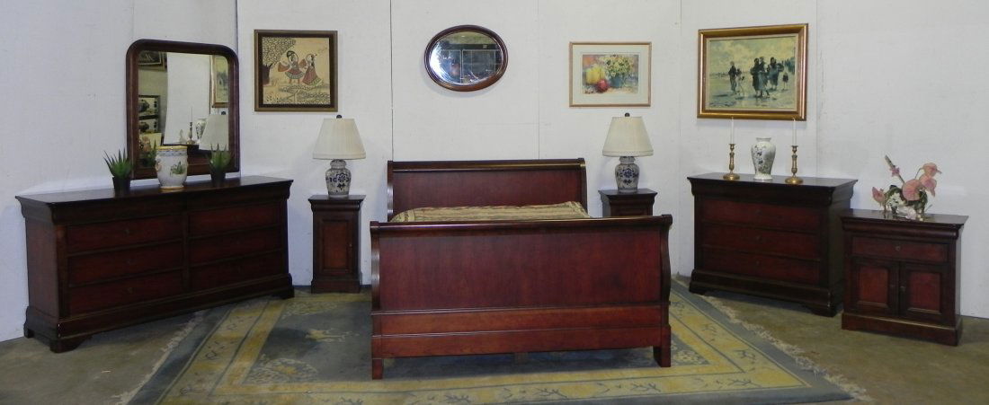 6 Pc. Bedroom Set (1 of 6)