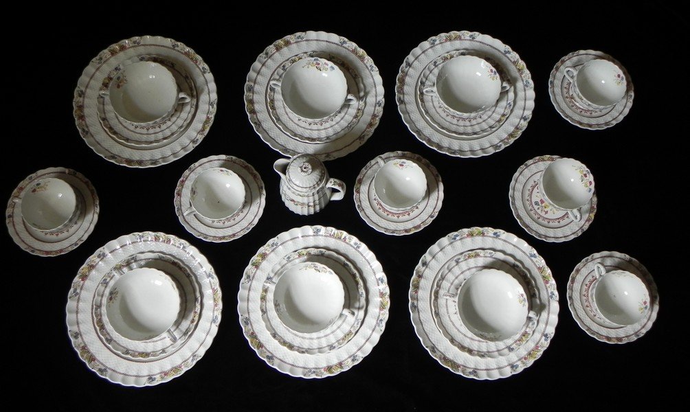 Spode 8 Dish Set: Spode Cowslip Dish Set Service for 8