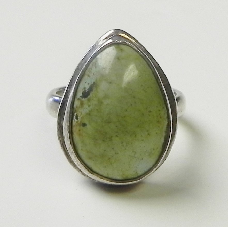 STERLING LADIES RING (1 of 2)