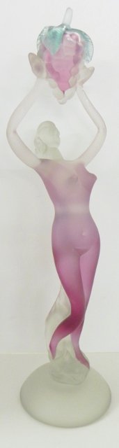 ARTGLASS STATUE (1 of 4)