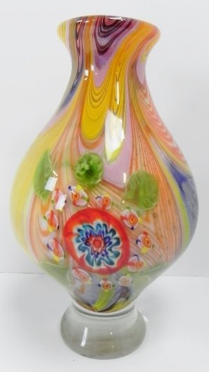 ART GLASS VASE (1 of 6)