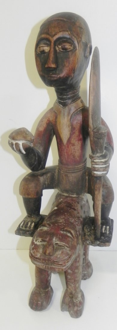AFRICAN CARVED STATUE (1 of 6)
