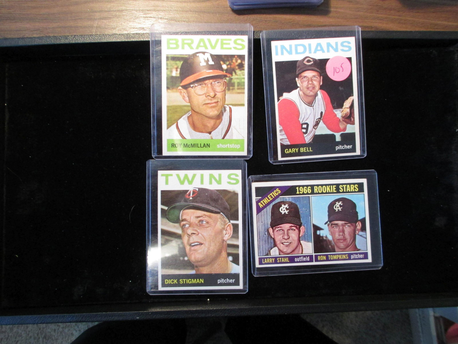 gary bell,larry stahl ron tompkins,roy mcmillan,dick: vintage card lot