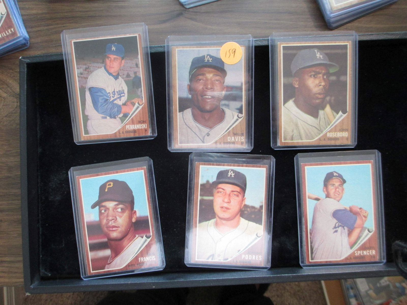 willie davis,johnny podres,john roseboro,daryl: vintage card lot