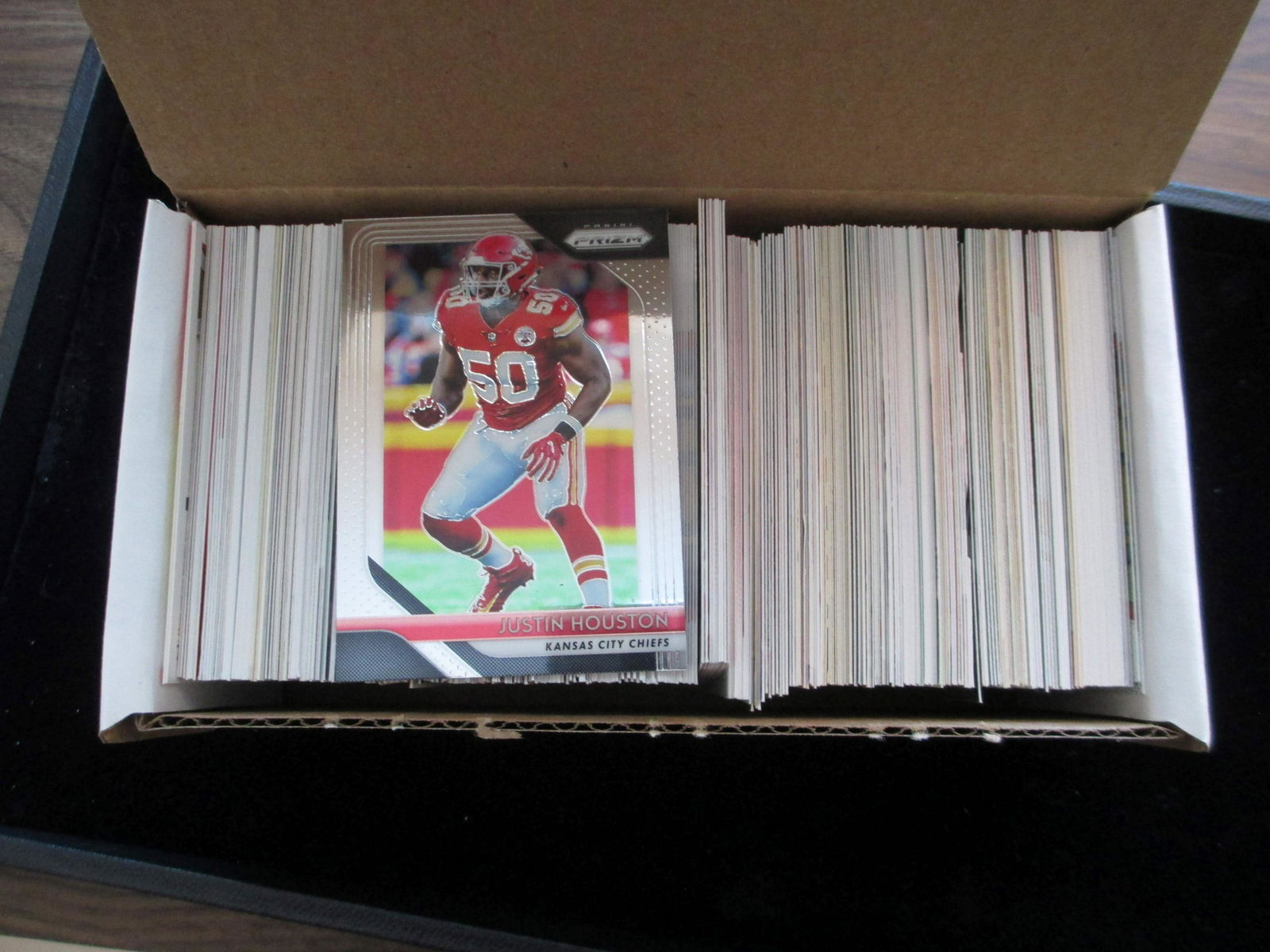 lot of 400 kansas city chiefs cards: monster lot