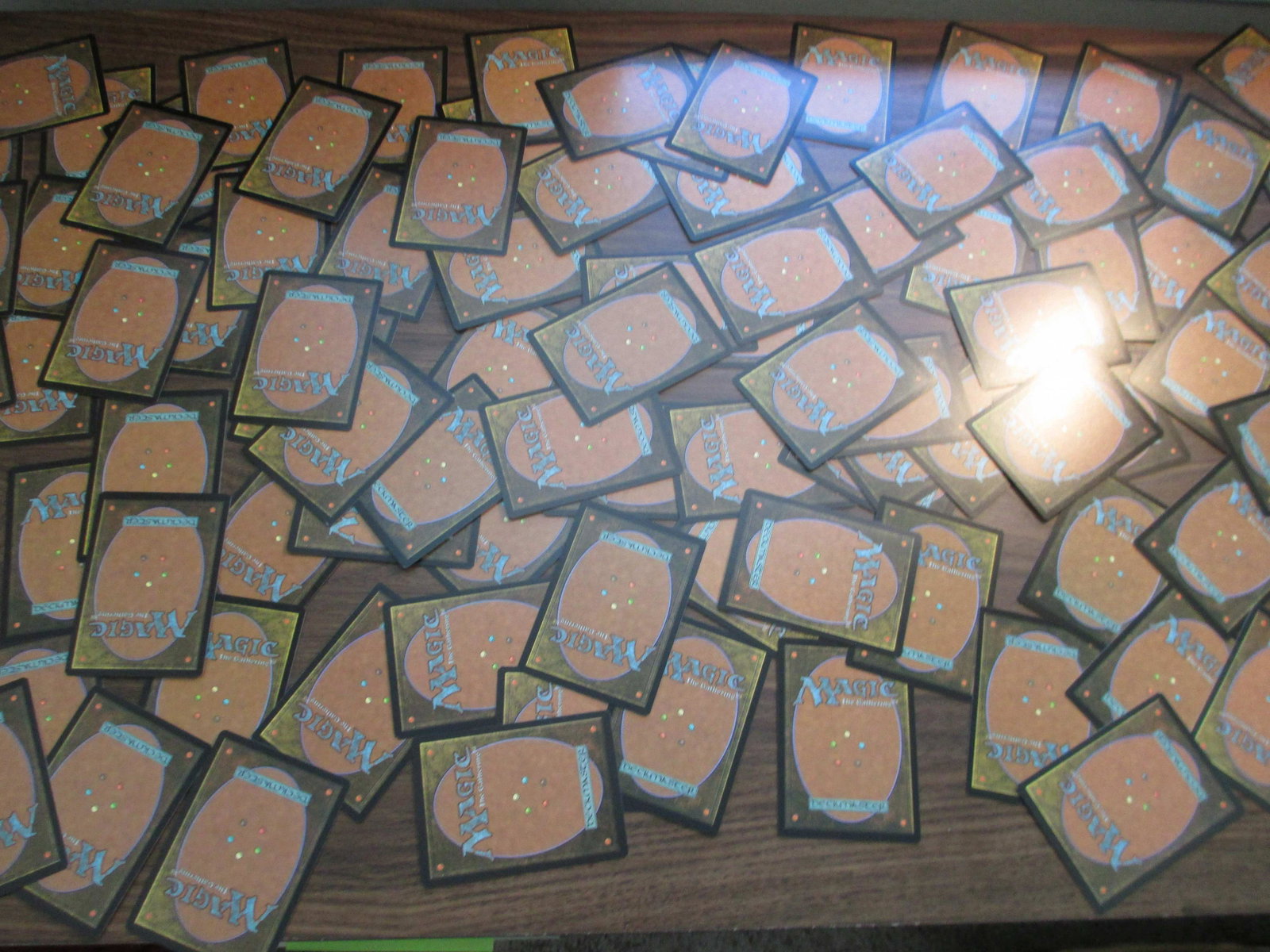 lot of 100 magic the gathering cards: nice mixture
