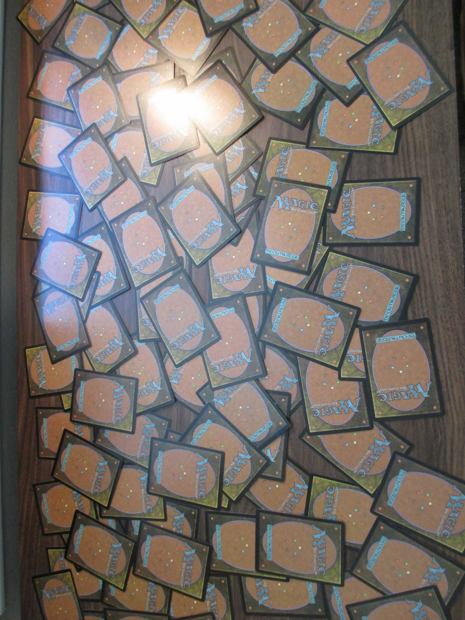 lot of 100 magic the gathering cards: nice mixture