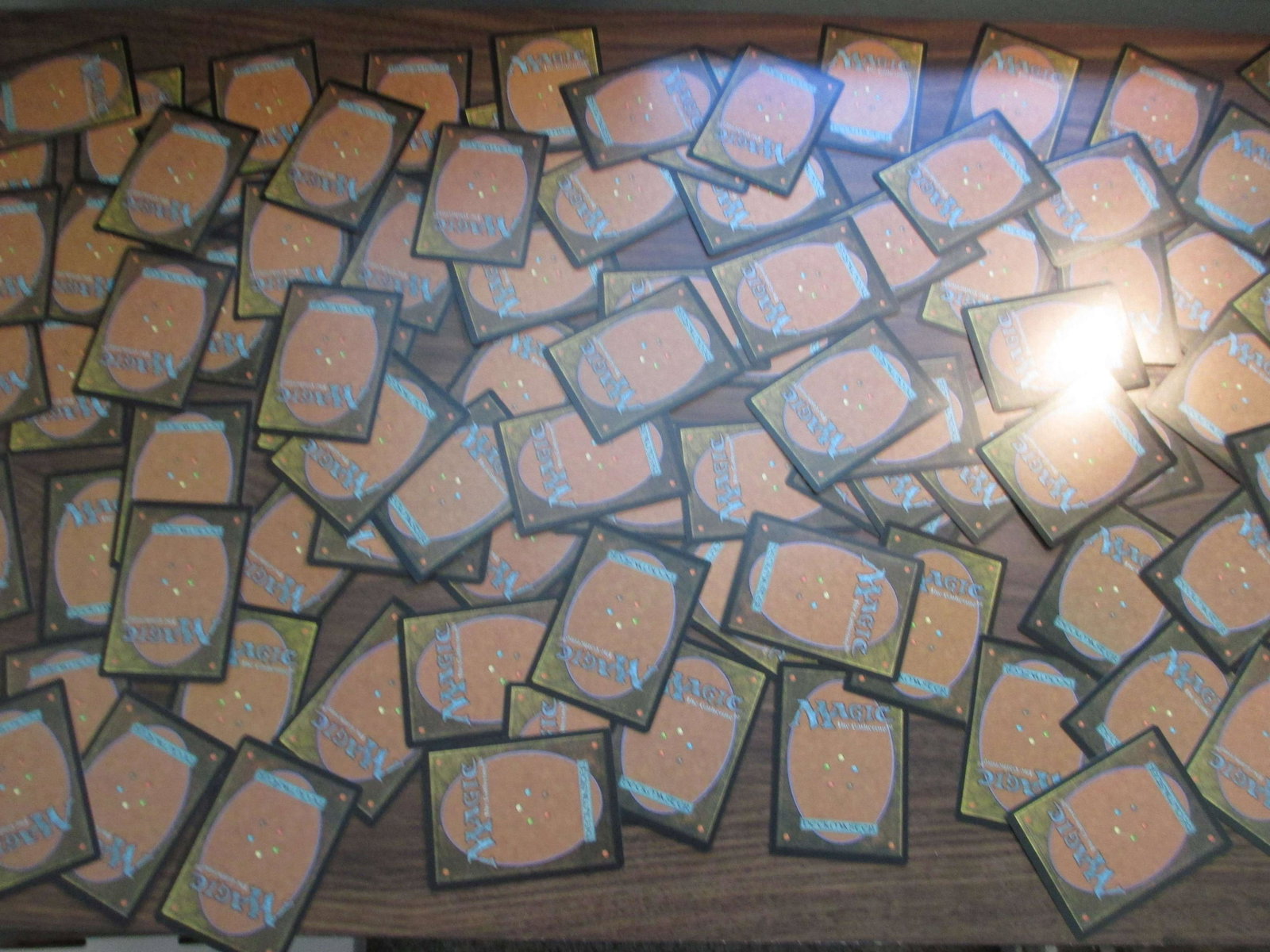lot of 100 magic the gathering cards: nice mixture