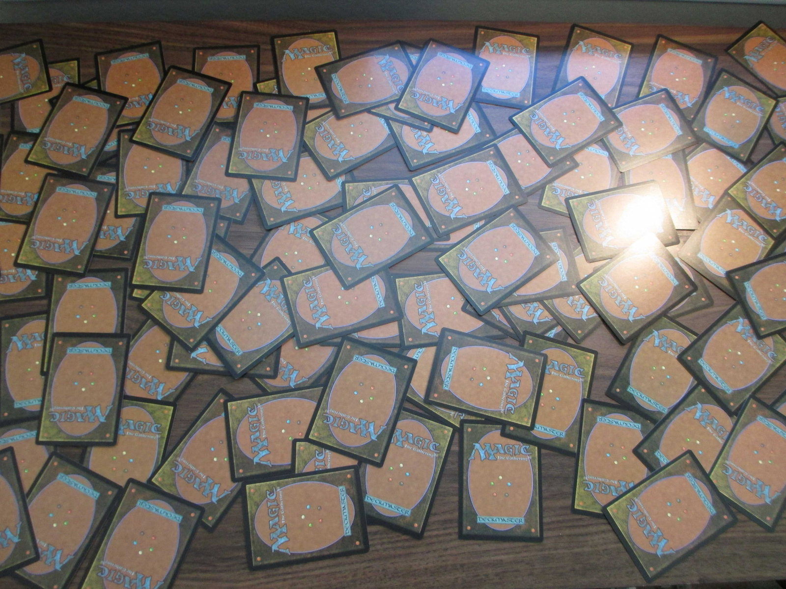 lot of 100 magic the gathering cards: nice mixture
