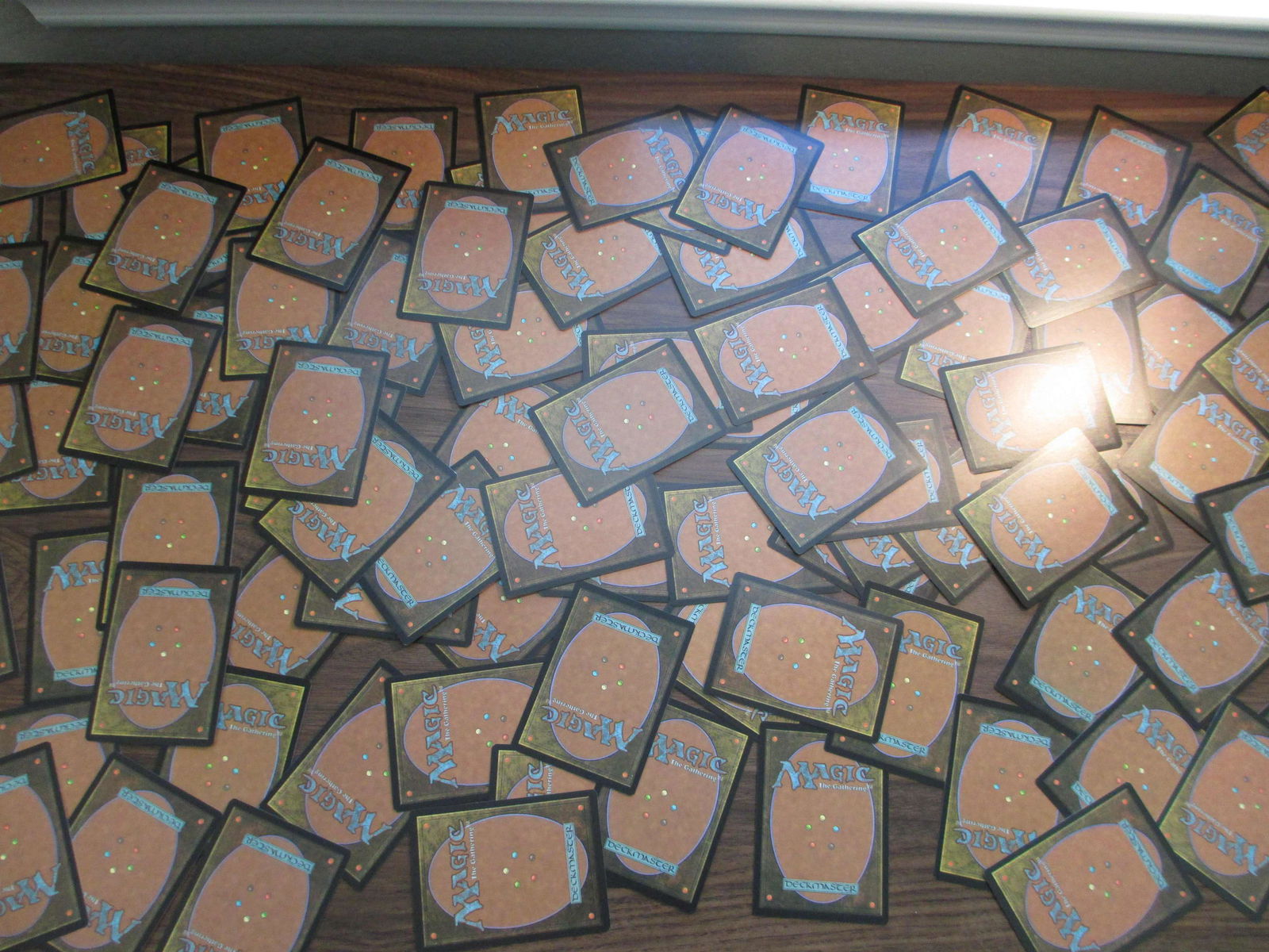 lot of 100 magic the gathering cards: nice mixture