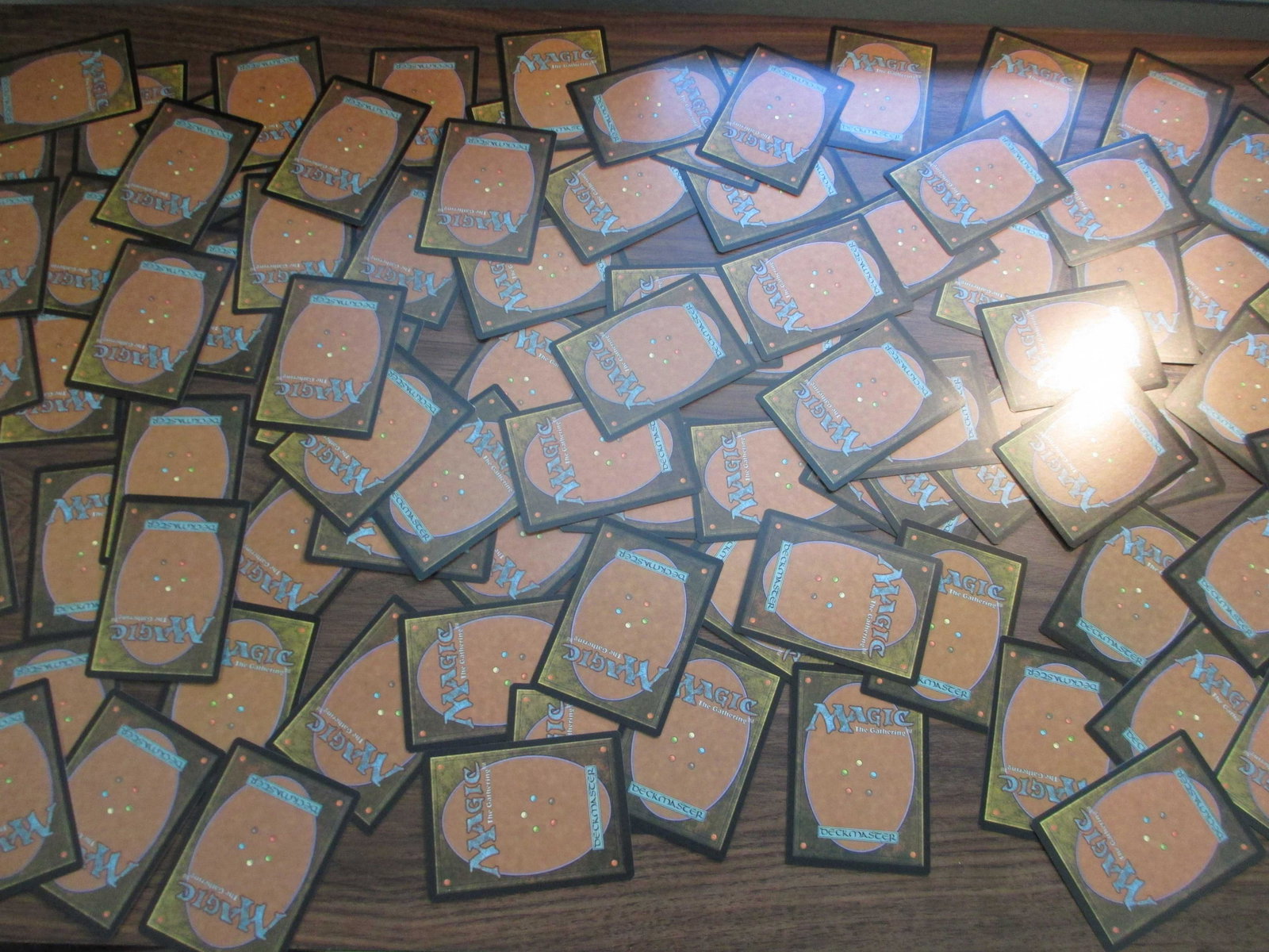 lot of 100 magic the gathering cards: nice mixture