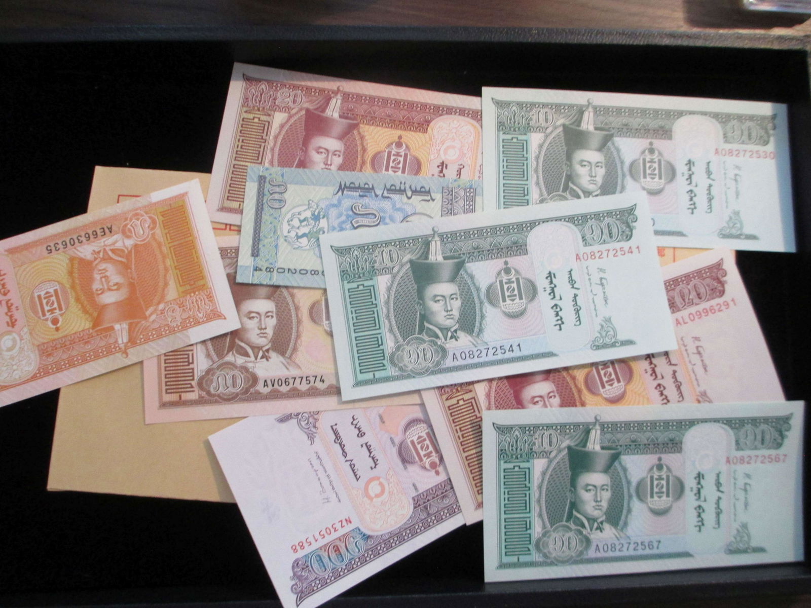 lot of 10 foreign notes from tugrug (1 of 1)