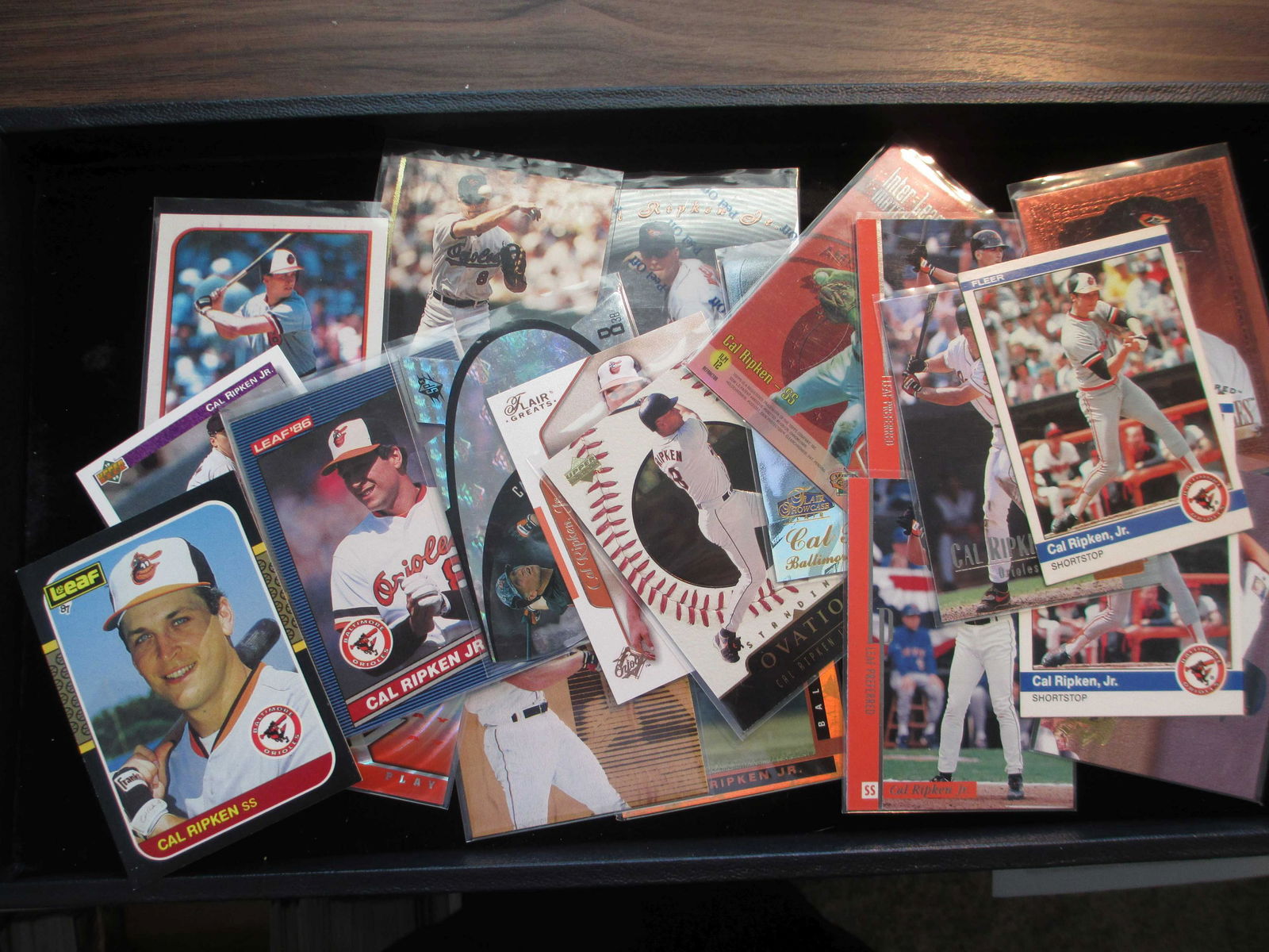 lot of 25 cal ripken jr cards (1 of 1)