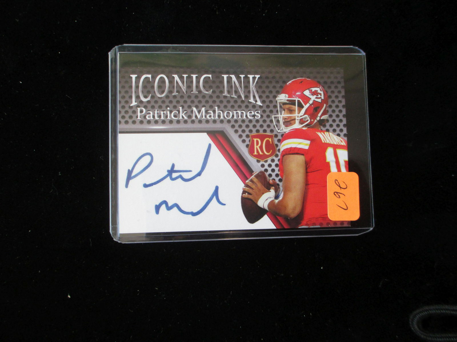 patrick mahomes rookie signature card: facsimile autograph edition