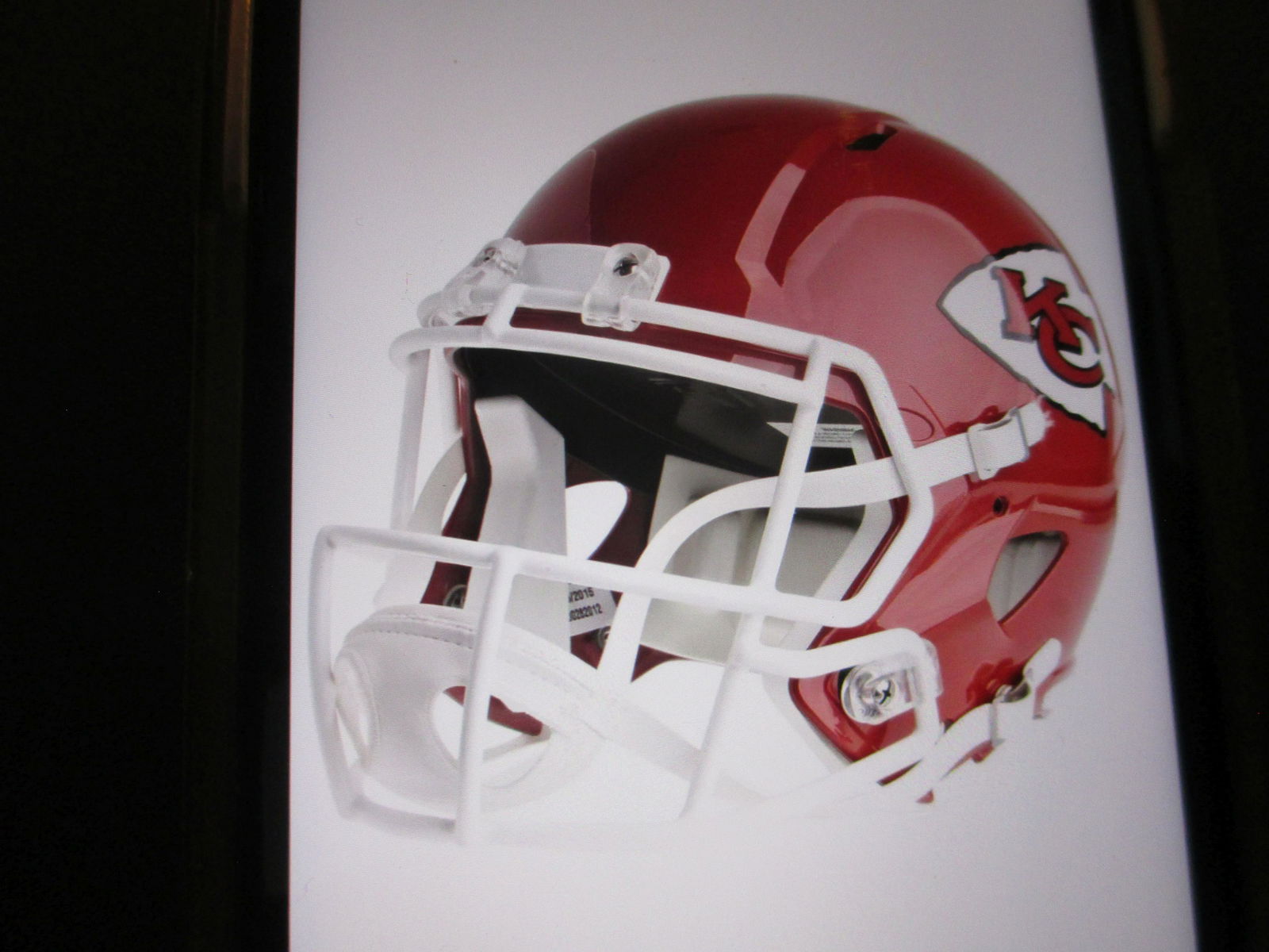 KANSAS CITY CHIEFS FULL SIZE REPLICA FOOTBALL HELMET: FULL SIZE HELMET